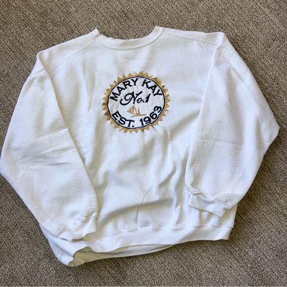Mary Kay White Sweatshirt Seminar Watch Pins Books Collection Make an Offer! - Picture 5 of 13